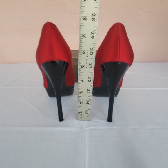 NEW Bebe Riley Platform Heels Heatwave Red - Picture 6 of 11